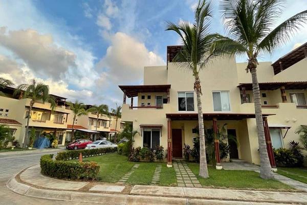 Foto de inmueble en Calle Sol, Col. Playa Encantada C.P. 39893, Acapulco de Juárez