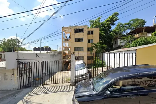 Foto de inmueble en Gustavo Diaz Ordaz, Col. Santa Cruz C.P. 39530, Acapulco de Juárez