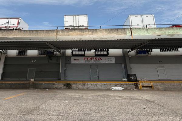 Foto de inmueble en C. Piña, Col. Bertha Cuervo de Jaredo C.P. 44530, Guadalajara