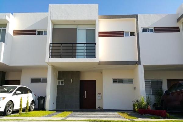 Foto de inmueble en Calle Terranostra, Col. Bosques de la Esperanza C.P. 45640, Tlajomulco de Zúñiga