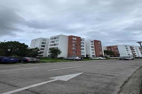 Foto de inmueble en , Col. Cañadas de San Lorenzo C.P. 45130, Zapopan