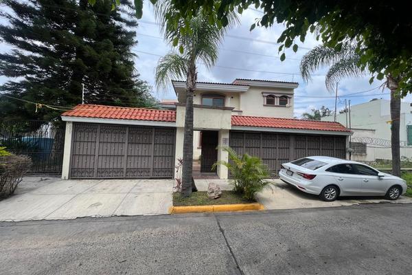 Foto de inmueble en Los Jardines, Col. Chapalita C.P. 44500, Guadalajara