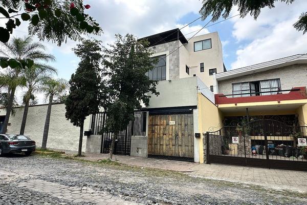 Foto de inmueble en Calzada de Los Ángeles, Col. Ciudad Granja C.P. 45010, Zapopan