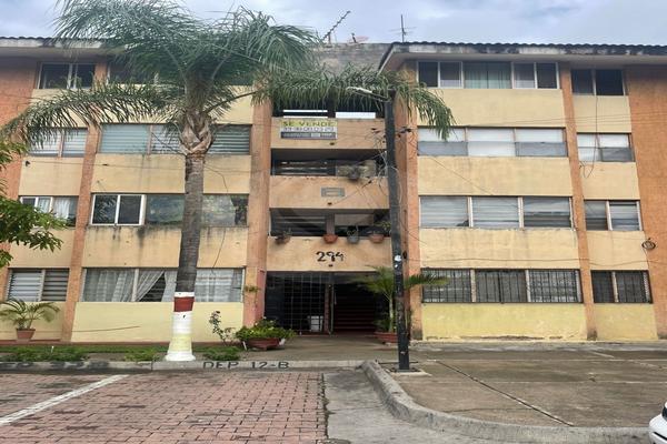 Foto de inmueble en And paseo Sta Rosalia 294 - 41b, Col. INFONAVIT La Soledad C.P. 45403, Tonalá