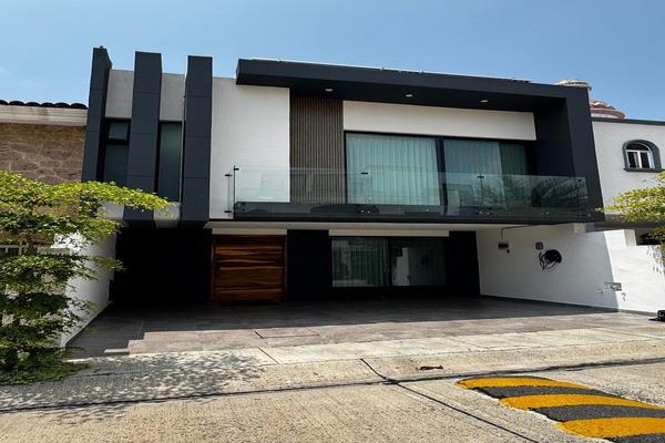 Foto de inmueble en Jdn. de Los Alhelíes 25, Jardines de Chapalita, Exitmex, 45010 Zapopan, Jal., Col. Jardines de Chapalita C.P. 45010, Zapopan