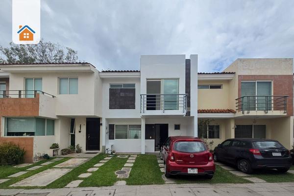 Foto de inmueble en Camino Viejo a Tesistán, Col. Jardines la Magdalena C.P. 45200, Zapopan