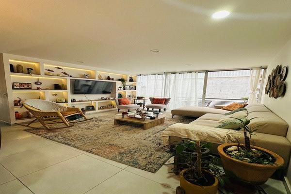 Foto de inmueble en Blvd. Valle del Silicio, Col. La Tijera C.P. 45647, Tlajomulco de Zúñiga