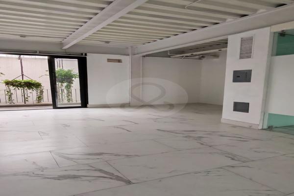 Foto de inmueble en Calle Tomás V. Gómez 111, Col. Ladrón de Guevara C.P. 44600, Guadalajara