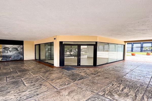 Foto de inmueble en AV ACUEDUCTO, Col. Lomas Del Bosque C.P. 45118, Zapopan