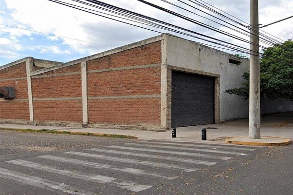 Foto de inmueble en Calzada Independencia Norte, Col. Lomas de Independencia C.P. 44240, Guadalajara