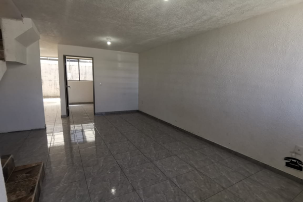 Foto de inmueble en De la Solidaridad 2418, Los Treboles, Zapopan, Jalisco, C.P. 45200, Col. Los Tréboles C.P. 45200, Zapopan
