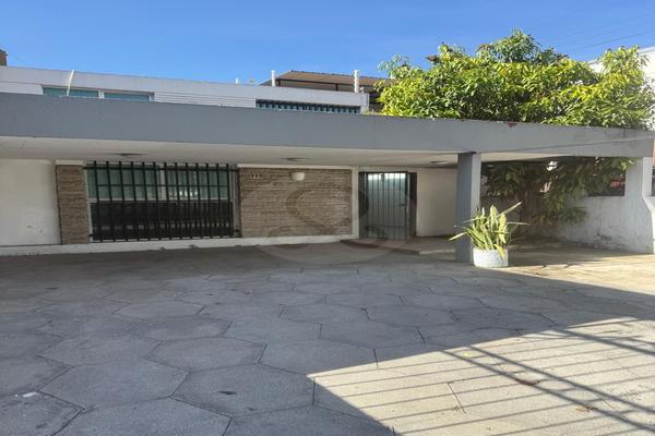 Foto de inmueble en Avenida Mariano Otero 400, Col. Moderna C.P. 44190, Guadalajara