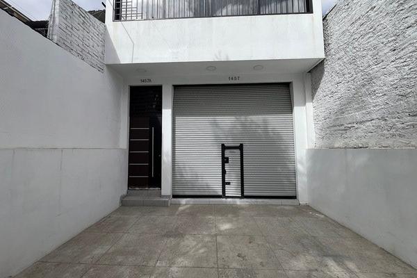 Foto de inmueble en Av. Artesanos, Col. Oblatos C.P. 44700, Guadalajara
