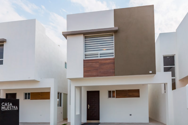 Foto de inmueble en Av. Adolf Bernard Horn Junior 1350, 45650 Fraccionamiento Real del Valle, Jal., Col. Rancho Grande C.P. 45650, Tlajomulco de Zúñiga