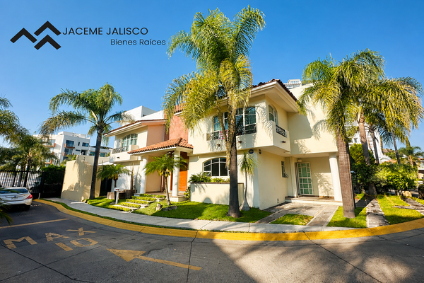 Foto de inmueble en Av. Ecónomos, Col. Rinconada Guadalupe C.P. 45030, Zapopan