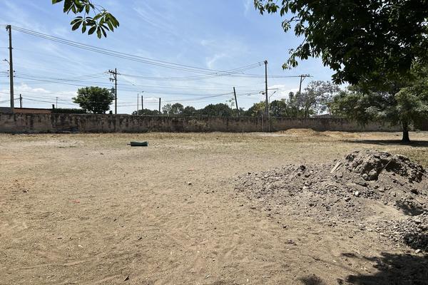 Foto de inmueble en Terreno en Renta El Bajío Zapopan 4,500 m² – Camino Arenero 1150, Patio Logístico y Bodega, Col. San Juan de Ocotan C.P. 45019, Zapopan