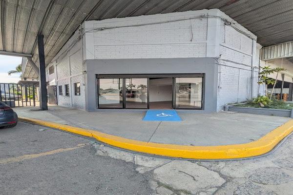 Foto de inmueble en av vallarta, Col. San Juan de Ocotan C.P. 45019, Zapopan
