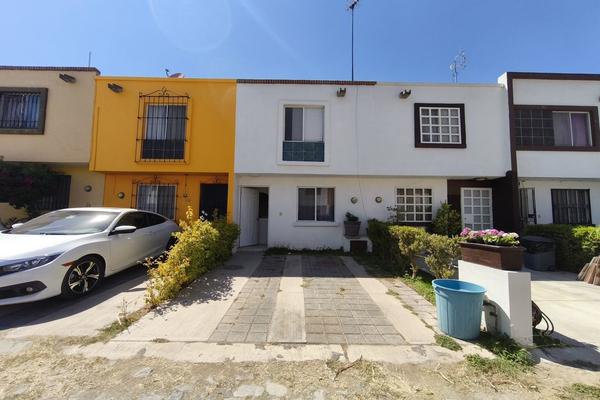 Foto de inmueble en Prol. Colón, Col. Santa Anita C.P. 45600, San Pedro Tlaquepaque