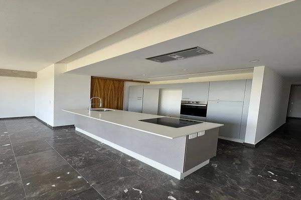 Foto de inmueble en Paseo valle Real, Col. Valle Real C.P. 45019, Zapopan