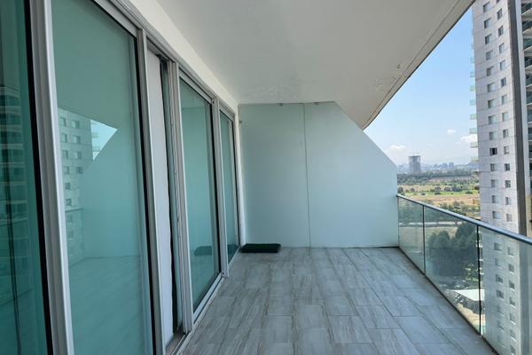 Foto de inmueble en paseo La Toscana, Col. Valle Real C.P. 45019, Zapopan