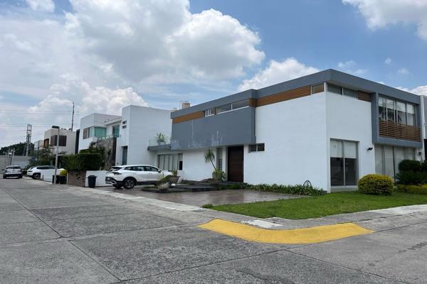 Foto de inmueble en Avenida Naciones Unidas #6201, Col. Virreyes Residencial C.P. 45110, Zapopan