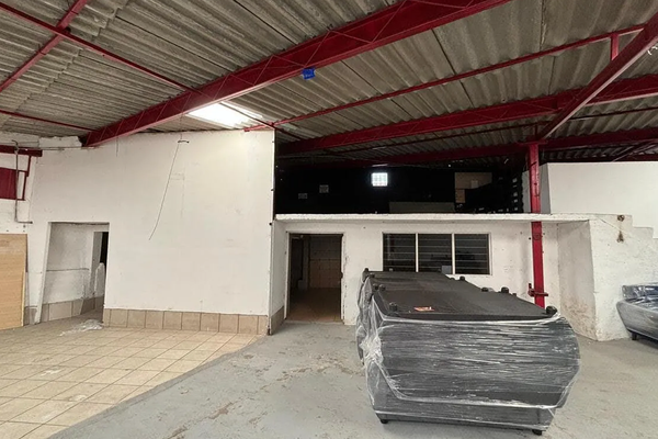 Foto de inmueble en , Col. El Potrero C.P. 52975, Atizapán de Zaragoza