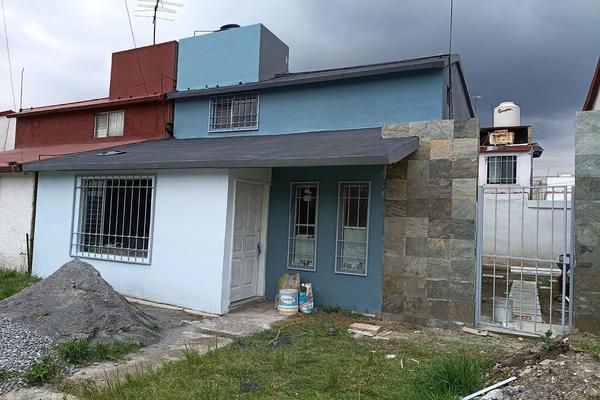 Foto de inmueble en Vicente Lombardo Toledano, Col. Galaxias de San Lorenzo C.P. 50010, Toluca