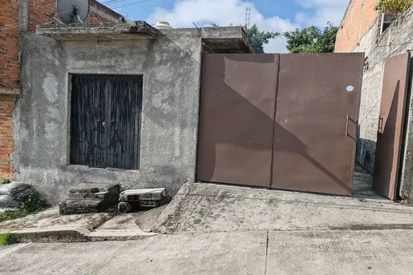 Foto de inmueble en Libertad #8, Col. El Paraíso C.P. 58118, Morelia
