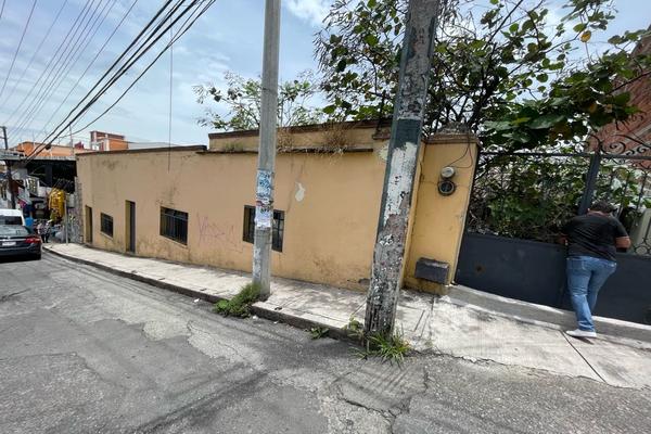 Foto de inmueble en Calle Francisco I. Madero 200, Cuernavaca Centro, Centro, 62000 Cuernavaca, Mor., Col. Cuernavaca Centro C.P. 62000, Cuernavaca