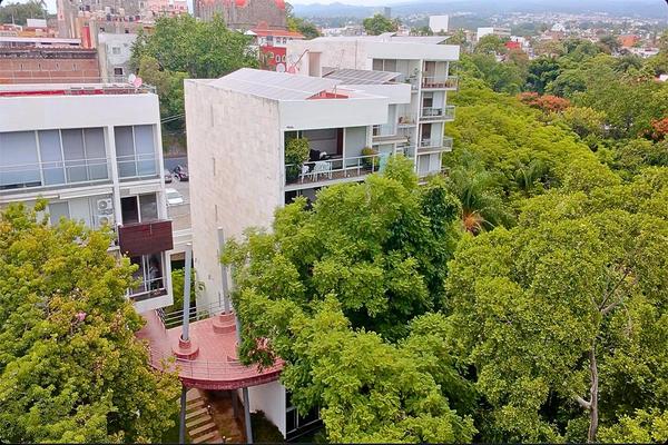 Foto de inmueble en Calz. de Leandro Valle, Col. Cuernavaca Centro C.P. 62000, Cuernavaca