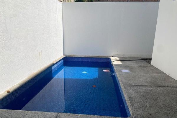 Foto de inmueble en , Col. Tres de Mayo C.P. 62763, Emiliano Zapata