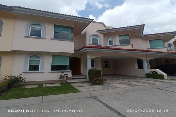 Foto de inmueble en Calle Pedro Ascencio #147, Col. Bosques San Juan C.P. 52167, Metepec