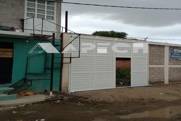 Foto de inmueble en Av. Real del Monte  , Col. Lomas de Chicoloapan III C.P. 56383, Chicoloapan