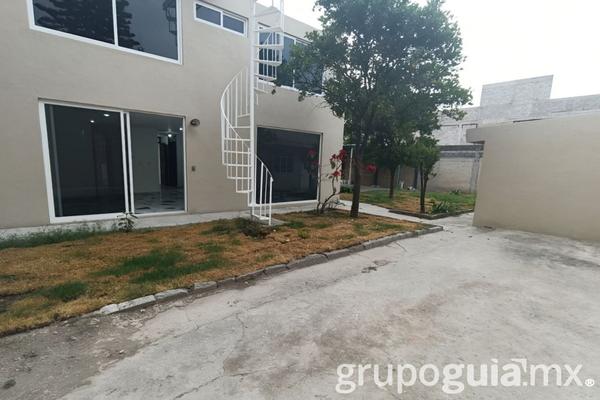 Foto de inmueble en Jacarandas, Col. Santa Cruz Acatlán C.P. 53150, Naucalpan de Juárez