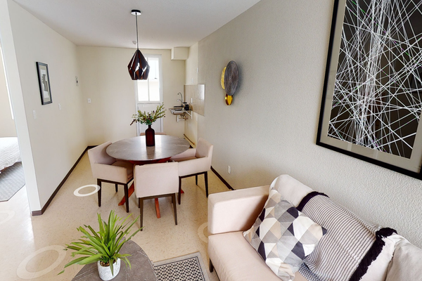 Foto de inmueble en P.º Bicentenario, Santiago 1ra Secc, 55600 Zumpango de Ocampo, Méx., Col. Santiago 1a. Sección C.P. 55600, Zumpango