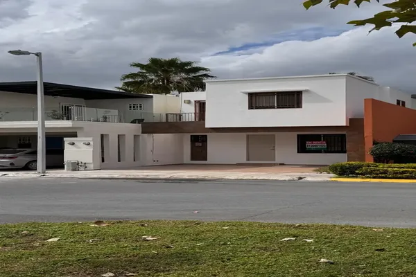 Foto de inmueble en Sillar de Huichapan #2018, Col. Centrika del Lago C.P. 64520, Monterrey