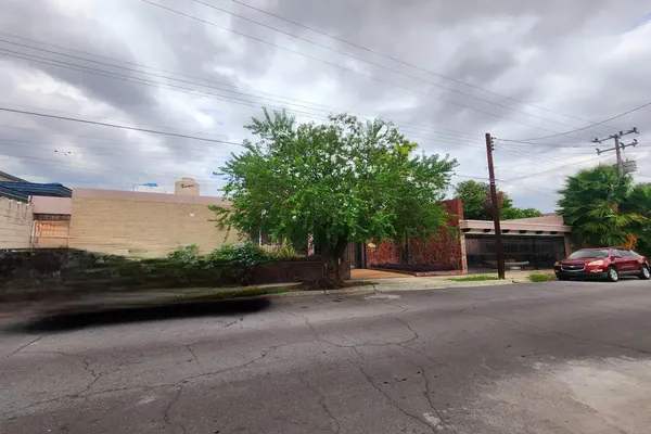 Foto de inmueble en Sin nombre de calle, Col. Chepevera C.P. 64030, Monterrey