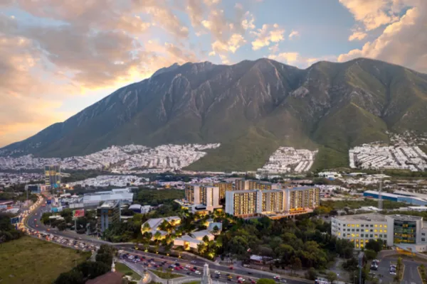 Foto de inmueble en Sin nombre de calle, Col. El Uro C.P. 64986, Monterrey