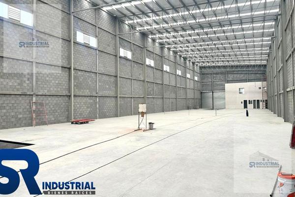Foto de inmueble en Nave Cross Dock EN Renta Zona Santa Catarina, Col. Industrial Santa Catarina C.P. 66367, Santa Catarina