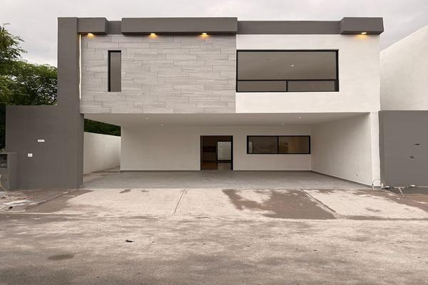 Foto de inmueble en , Col. Las Flores C.P. 67190, Guadalupe