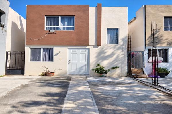 Foto de inmueble en Casa en Venta en los Cántaros, Juarez NL #100, Col. Los Rodriguez C.P. 67300, Santiago