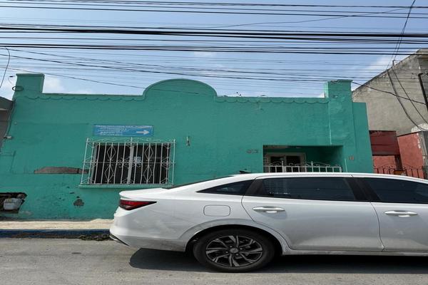 Foto de inmueble en Casa con Vocación Mixta en Renta en Centro de Guadalupe, Nuevo León, Col. Pablo A de la Garza C.P. 64580, Monterrey