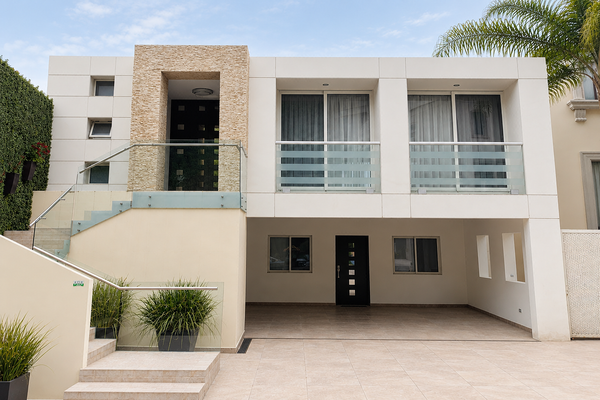 Foto de inmueble en Alejandría, Col. Privanzas Alejandría C.P. 66278, San Pedro Garza García