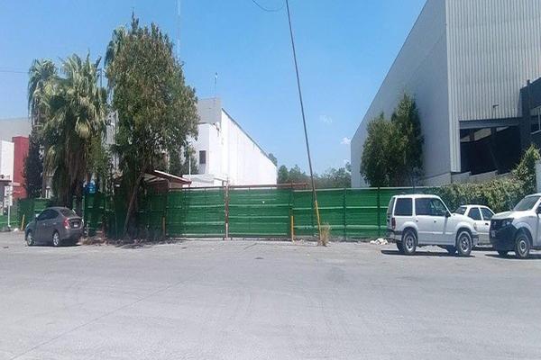 Foto de inmueble en regioavenida, Col. Regio Parque Industrial C.P. 66633, Apodaca