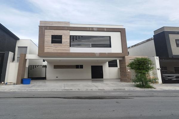 Foto de inmueble en Las plazas, Col. Residencial Privada las Plazas C.P. 67134, Guadalupe