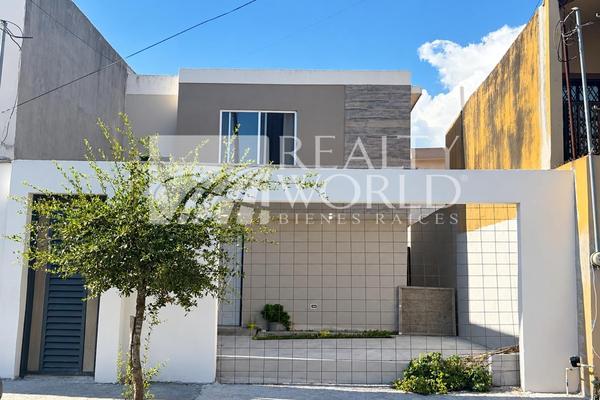 Foto de inmueble en Rosa De Castilla #7220, Col. Residencial Santa María C.P. 67202, Guadalupe