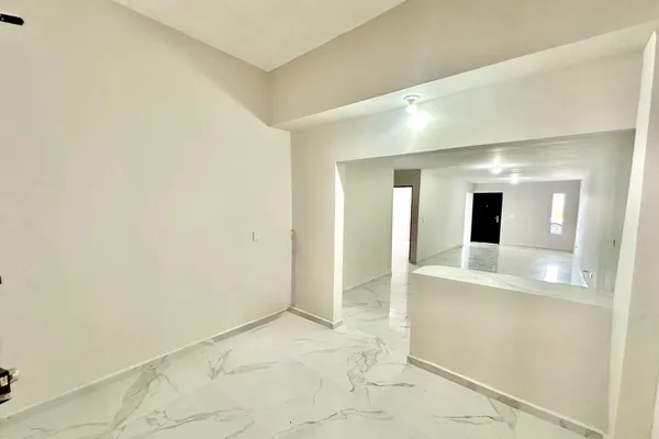 Foto de inmueble en Av Constitución #5657, Col. Riveras de la Purísima C.P. 67126, Guadalupe