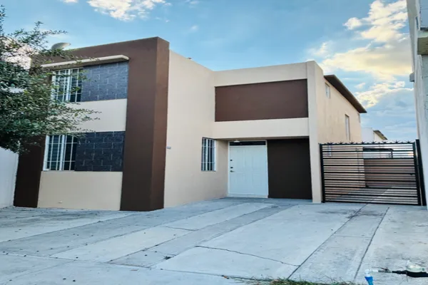 Foto de inmueble en Taranto #206, Col. Riviera de Guadalupe C.P. 67132, Guadalupe
