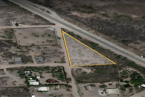 Foto de inmueble en Felipe Villarrea, Col. Salinas Victoria C.P. 65500, Salinas Victoria