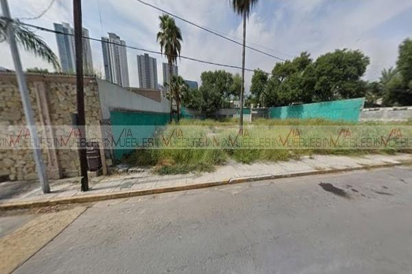 Foto de inmueble en Santa Engracia, Col. Santa Engracia C.P. 66267, San Pedro Garza García